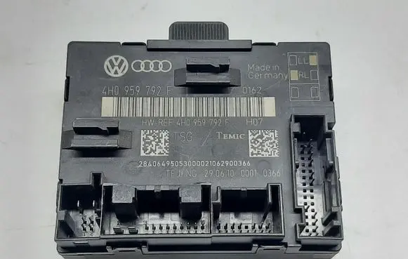 Audi A8 S8 D4 4H Door control unit/module 4H0959792F