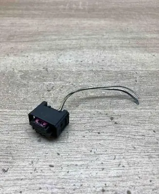 BMW X5 F15 Plug wire 8368690 6PIN