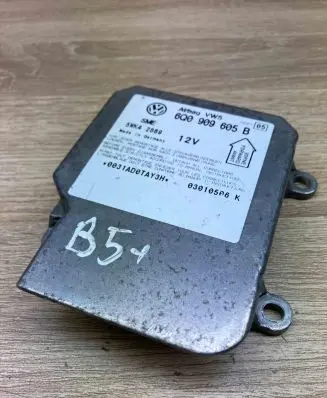 Volkswagen PASSAT B5.5 Airbag control unit/module 6Q0909605B 5WK42869