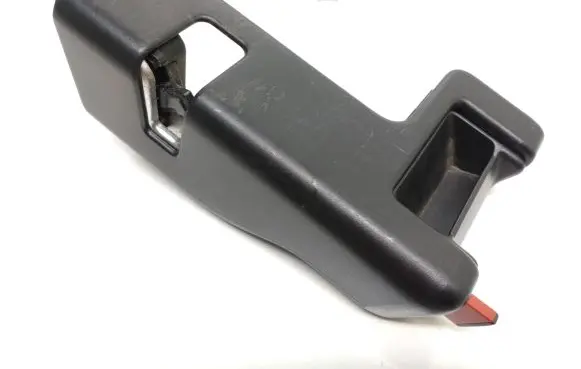 Volvo XC70 Seat back rest lock catch 30761355