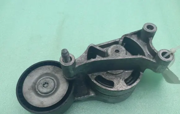 Audi TT TTS Mk2 Generator/alternator belt tensioner 06F903315