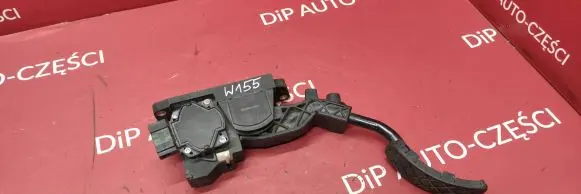 Volkswagen Golf IV Accelerator throttle pedal 1J2721503H