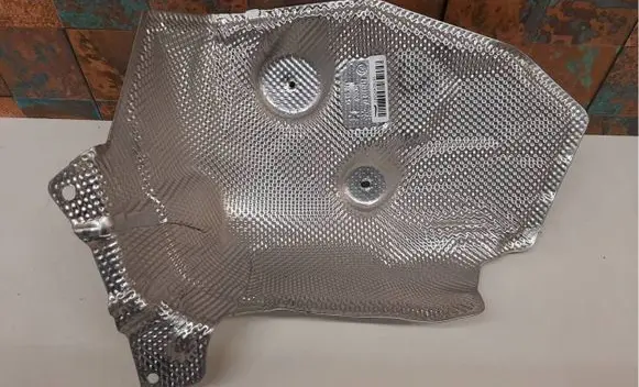 BMW X6 G06 Exhaust heat shield 7424938 51487424938