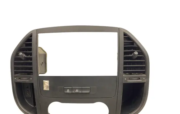 Mercedes-Benz Vito Viano W447 Radio/GPS head unit trim A4476890647 A4476890011
