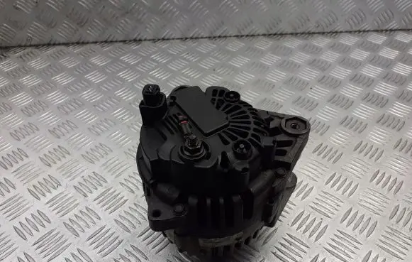 Renault Megane II Generator/alternator TG11C011