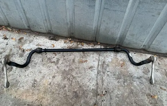 Audi A8 S8 D4 4H Front anti-roll bar/sway bar 4H0411309