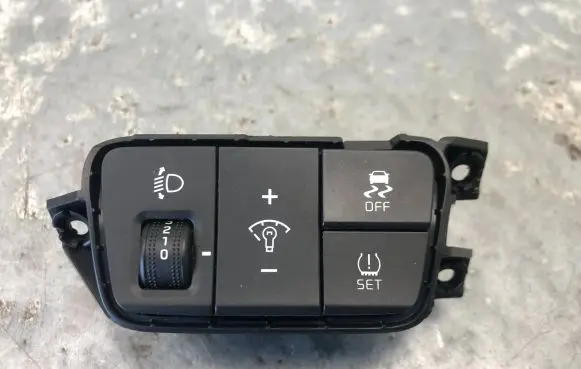 KIA Rio Other switches/knobs/shifts 84757-H8000