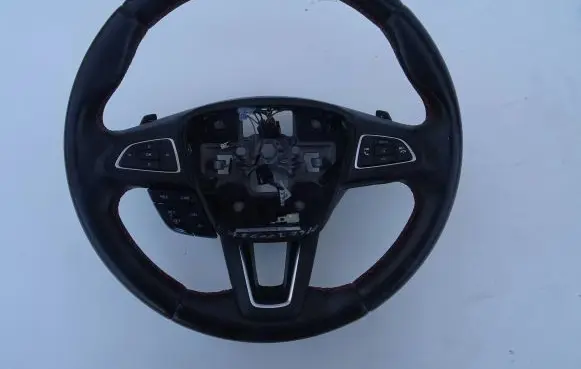 Ford Kuga II Steering wheel