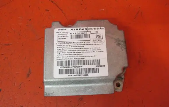 Fiat 500 Airbag control unit/module 51782985