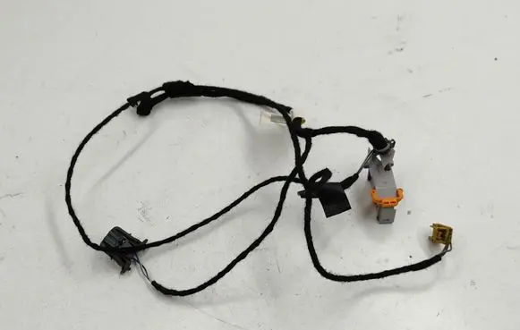 Audi A4 S4 B7 8E 8H Front door wiring loom 8E1971035