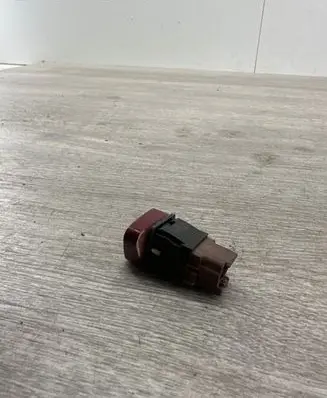 Peugeot 607 Hazard light switch