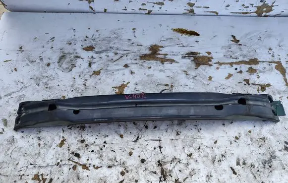 Volvo V40 Front bumper support beam 