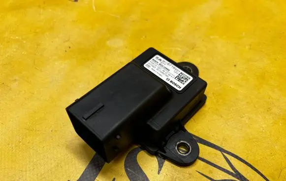 Citroen C4 II Picasso Start/Stop control module 9677871680