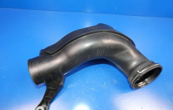 Volvo S60 Intercooler hose/pipe 31319698