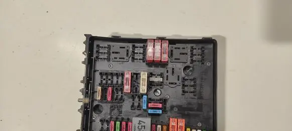 Seat Toledo III (5P) Fuse module 1K0937124K