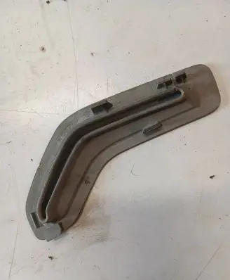 Volvo XC90 Seat belt trim RH1882