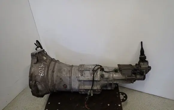 Manual 5 speed gearbox