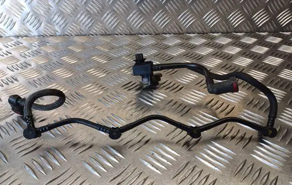 Fuel return line/hose