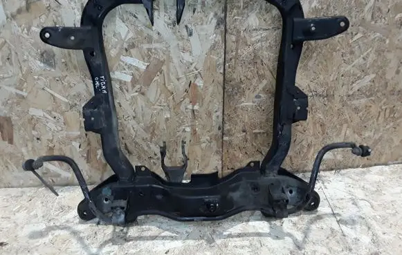 Opel Tigra B Front subframe