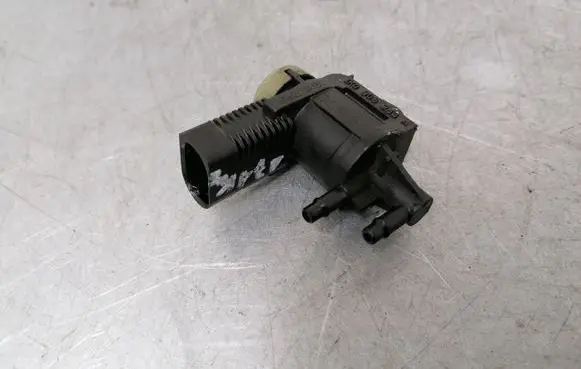 Audi A6 S6 C6 4F Turbo solenoid valve 1K0906283A