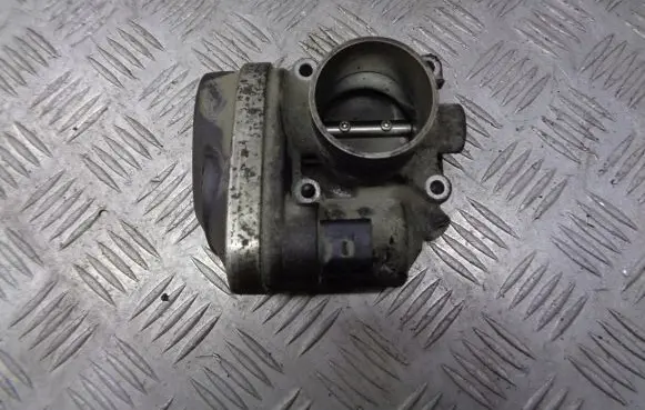 Skoda Fabia Mk1 (6Y) Throttle valve position sensor 036133062N