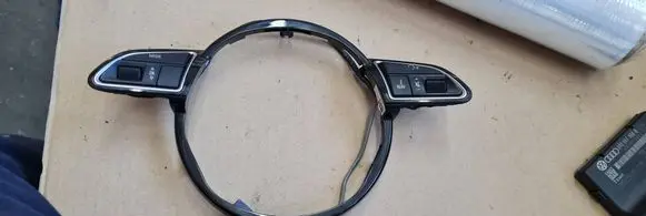 Audi A5 8T 8F Steering wheel 62473369E 4L0951523E