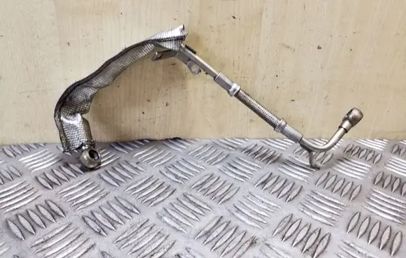 Volkswagen Eos Turbo turbocharger oiling pipe/hose 06F145778F