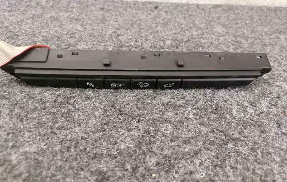 Traction control (ASR) switch