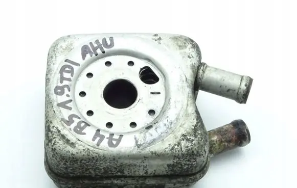 Audi A4 S4 B5 8D Engine oil radiator AUDI_A4_B5_94-01_1.9_TDI_CHŁODNICZKA_OLEJU