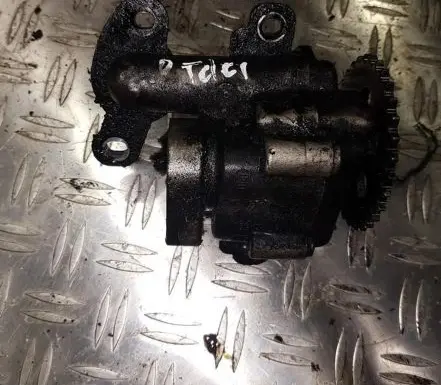 Ford Mondeo Mk III Oil pump 
