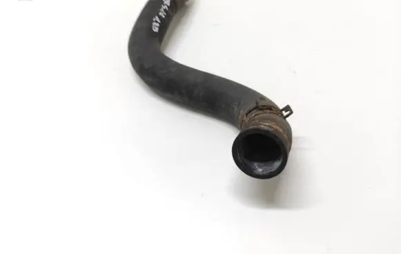 Toyota Prius (XW30) Engine coolant pipe/hose