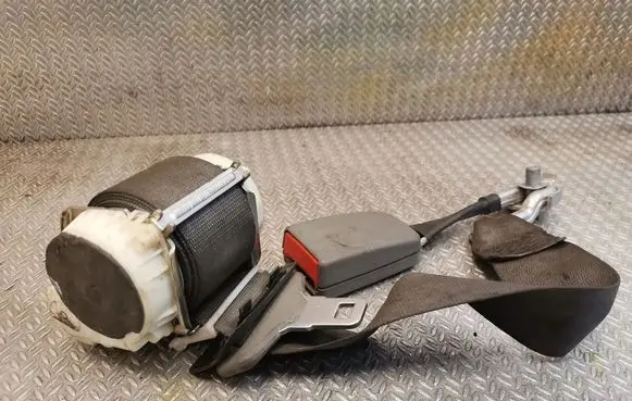 Mercedes-Benz S W221 Middle seatbelt (rear) 2218600585