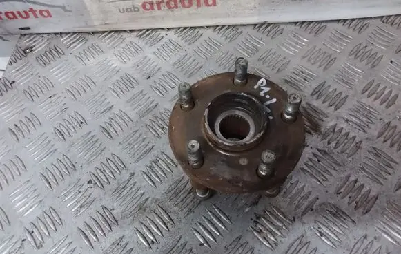 Subaru Legacy Front wheel hub