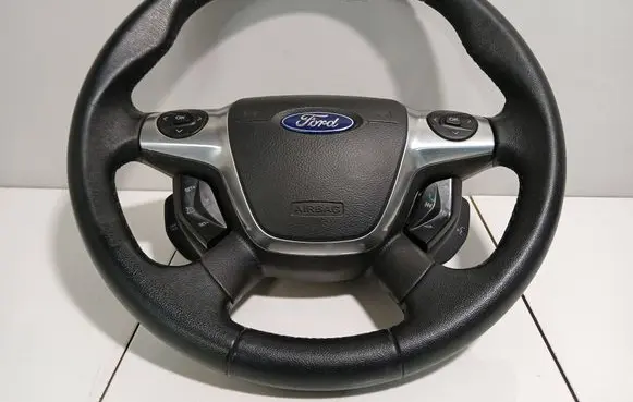 Ford Focus Steering wheel