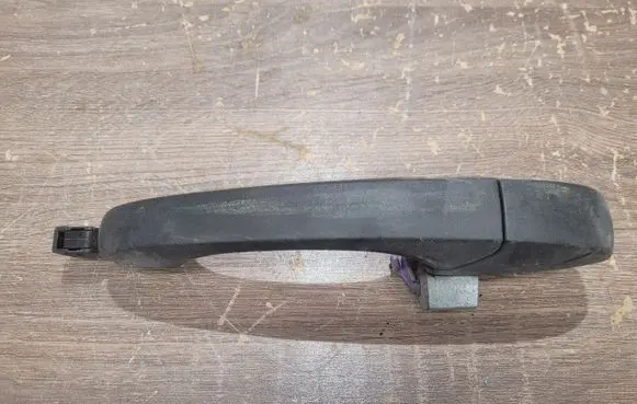 Chrysler Town & Country V Front door exterior handle