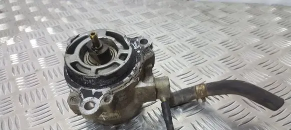 Mazda Premacy Vacuum pump