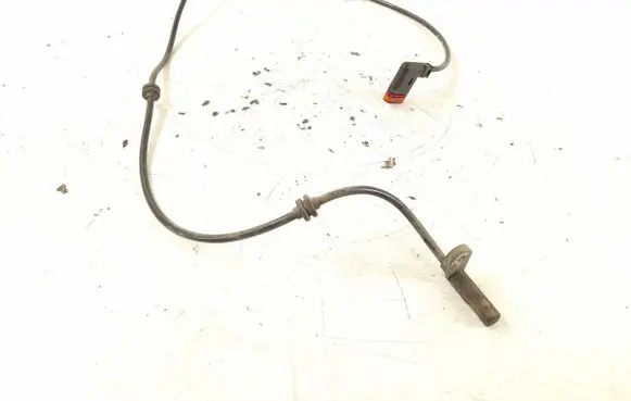 Mercedes-Benz C W204 ABS rear brake sensor 2045400317 A2045400317