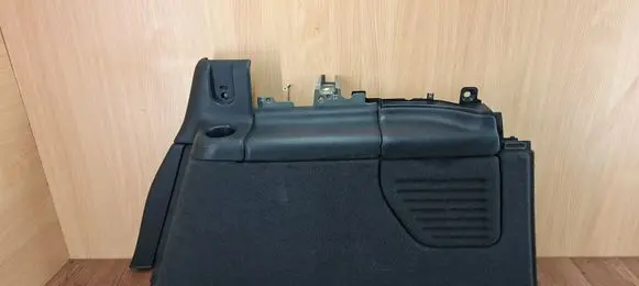 Renault Espace IV (D) pillar trim (bottom) 8200595445