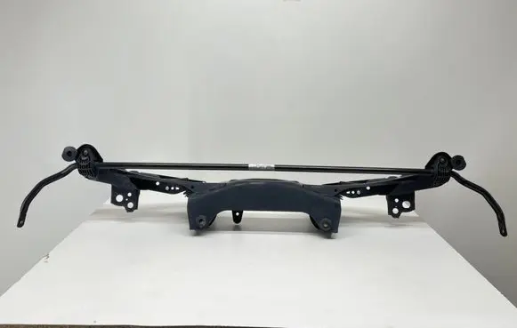 Mini Cooper Countryman F60 Rear subframe 6862558 6859895