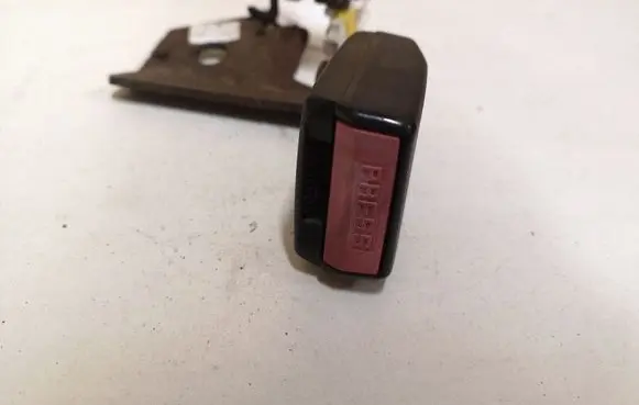 Citroen C4 I Rear seatbelt buckle CC627AA 5095195