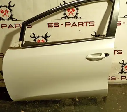 KIA Ceed Front door