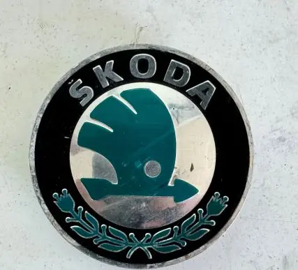 Skoda Superb B6 (3T) Original wheel cap 6U0601151L
