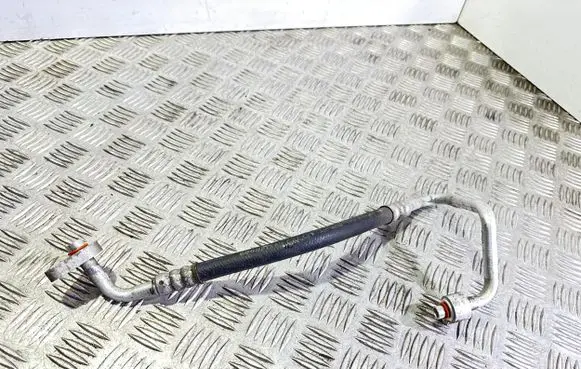 Ford C-MAX I Air conditioning (A/C) pipe/hose