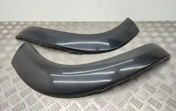 Toyota RAV 4 (XA20) Rear fender molding trim 756054290 756064290