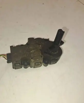 BMW X7 G07 Air flap motor/actuator 412650920