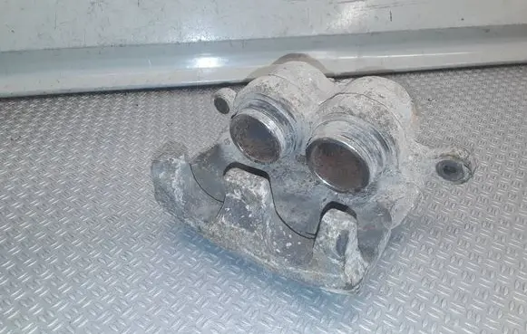 SsangYong Kyron Front brake caliper 