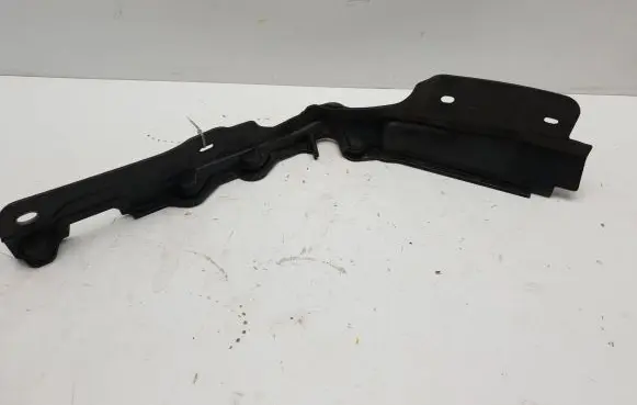 BMW 2 F22 F23 Other engine bay part 7331241 15677210