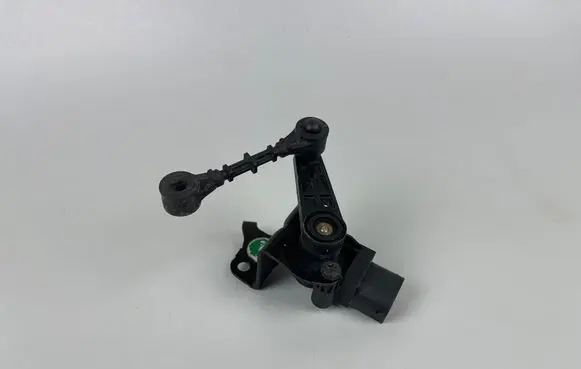 Jaguar F-Pace Air suspension front height level sensor GX733C280CA GX733C280