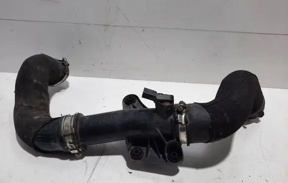 Audi A5 8T 8F Air intake hose/pipe 8K0145473 8K0145709E
