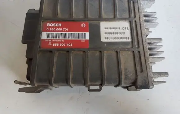 Volkswagen PASSAT B3 Engine control unit/module 0280000701 855907403